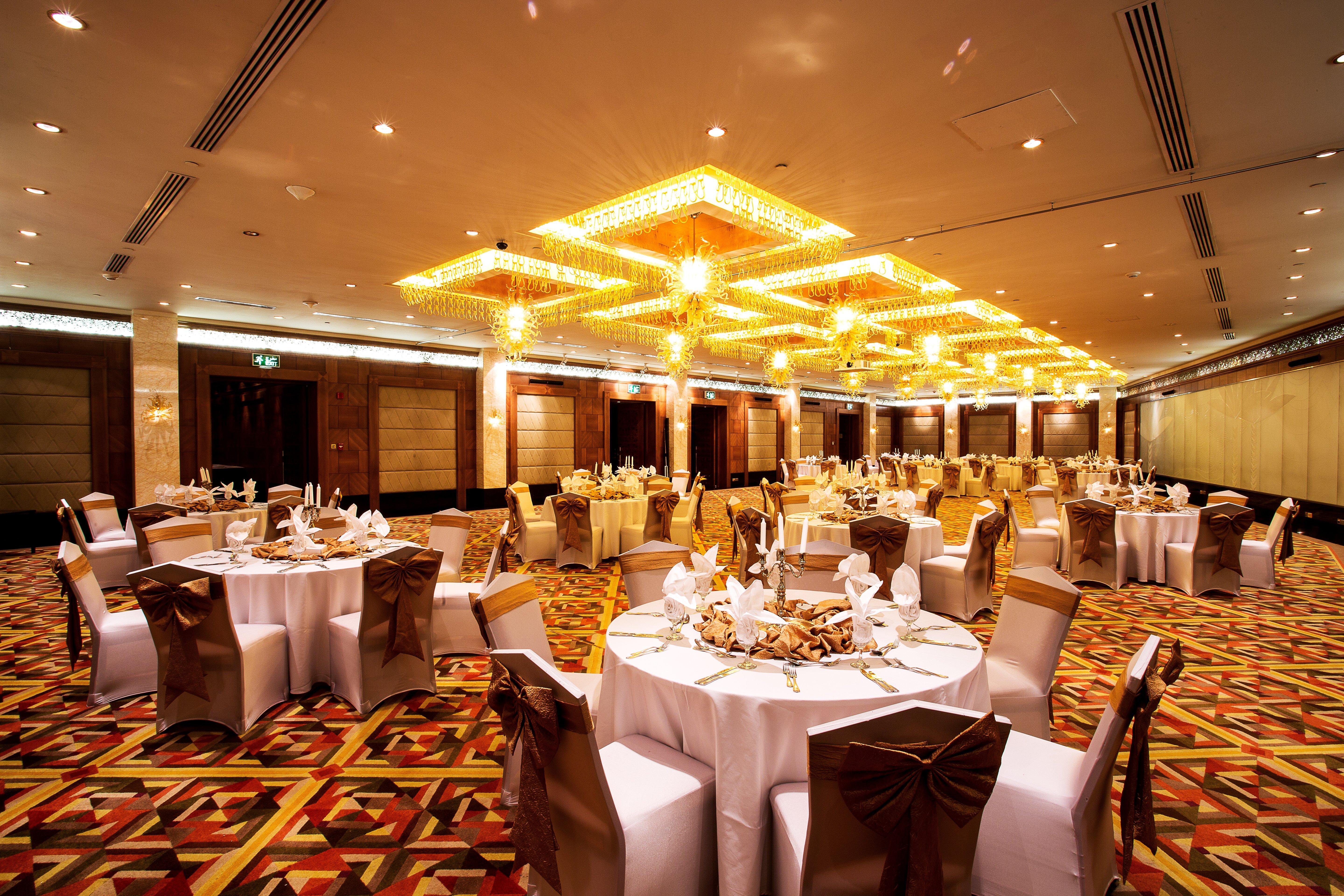 Holiday Inn - Suites Kuwait Salmiya By Ihg Kuwait City Exterior foto
