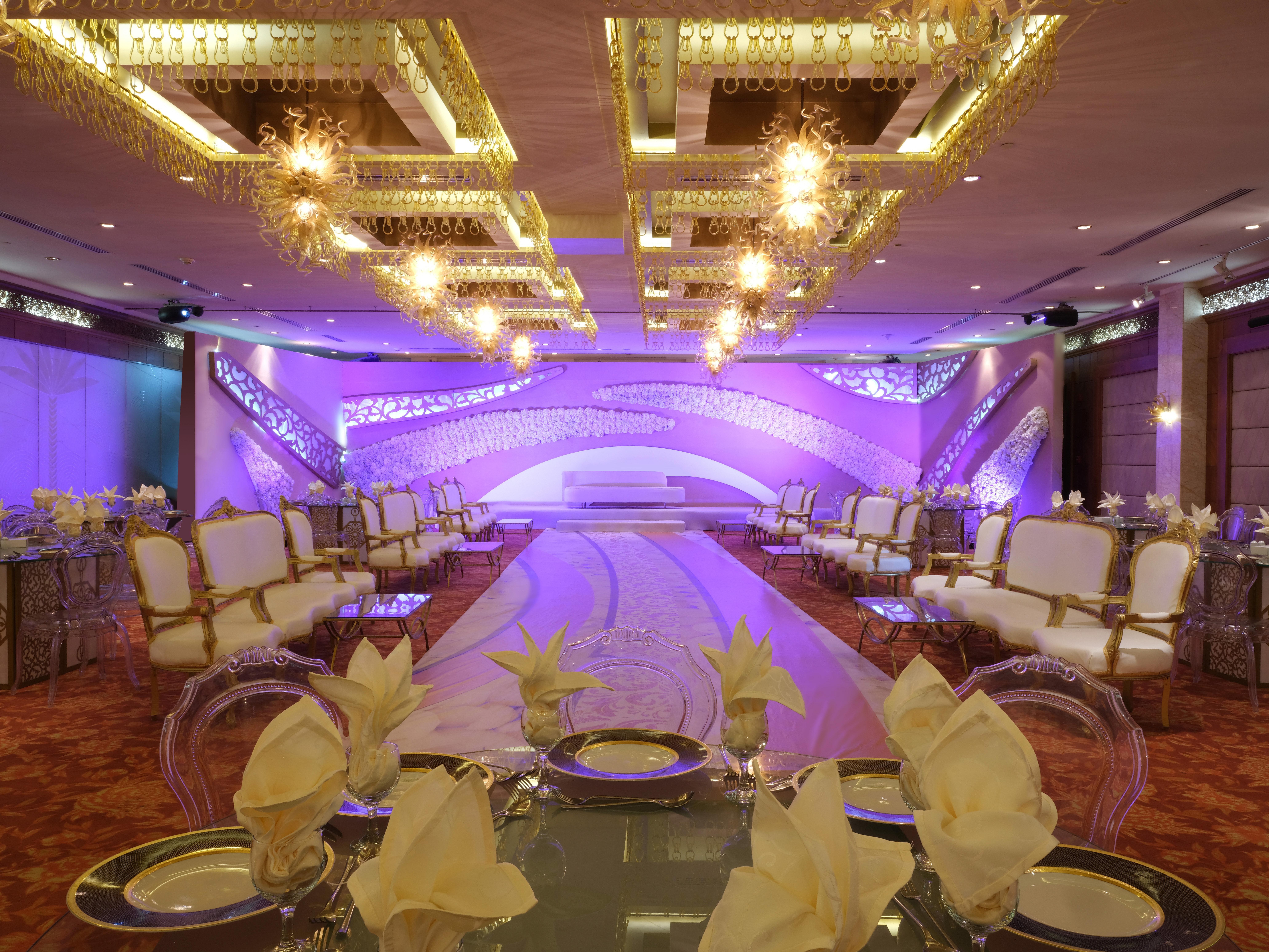 Holiday Inn - Suites Kuwait Salmiya By Ihg Kuwait City Exterior foto